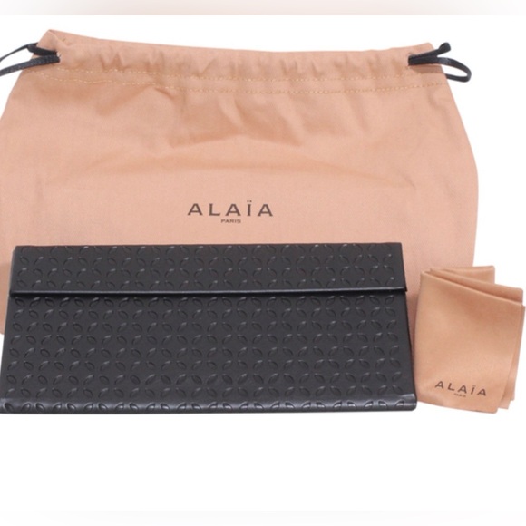 NEW Alaïa Sunglasses - Picture 9 of 13